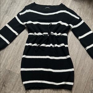SHEIN Black & White Striped Long Sleeve Knit Dress